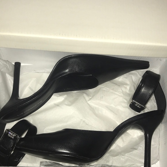 Sexy Heels - Picture 3 of 6